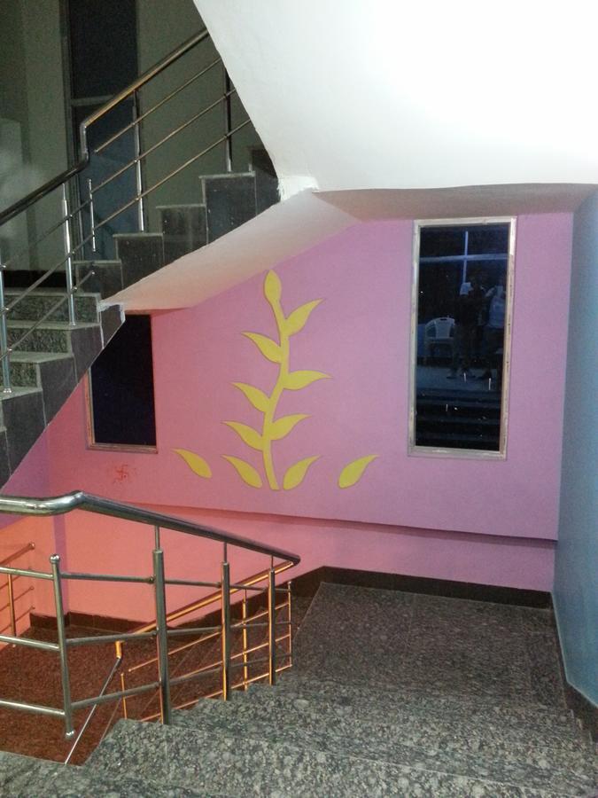 Forbesganj Hotel Sanchita Palace מראה חיצוני תמונה